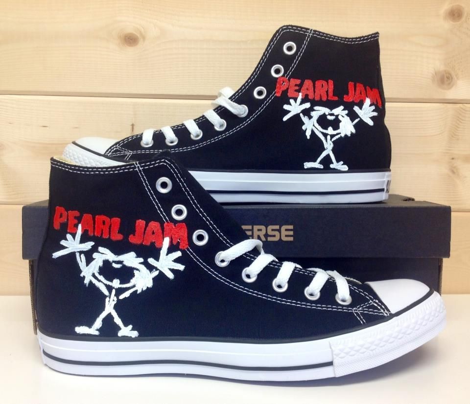 PEARL JAM shoes